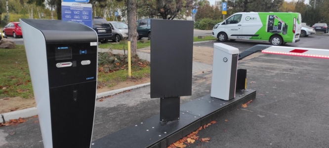 Nowe parkingi przed szpitalem