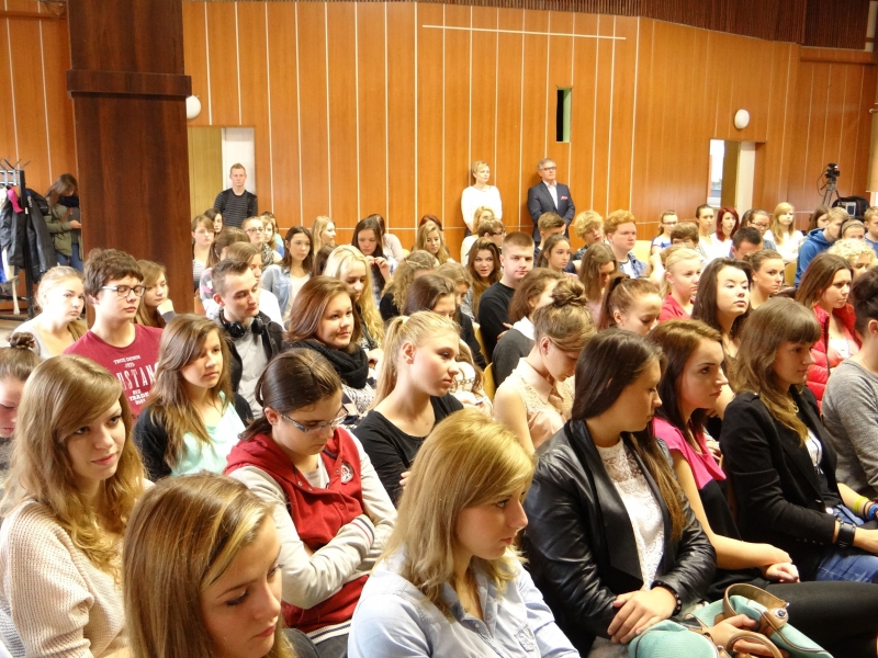 Debaty zdrowotne dla młodzieży