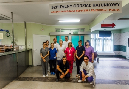 Szpitalna rodzina w obiektywie